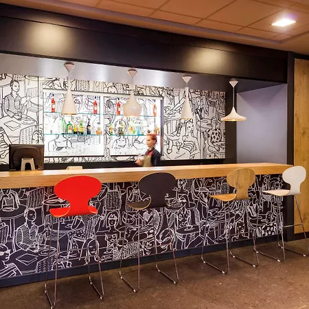 Ibis Ca' Granda 3* Milano