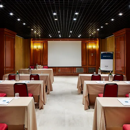 Unahotels Scandinavia Hotel 4*