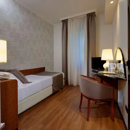 Hotel Western 4*