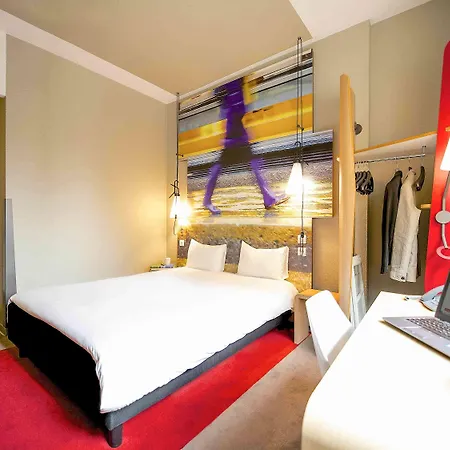 Hotel Ibis Centro 3*