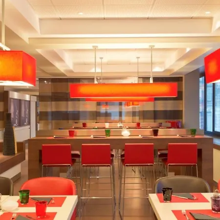 Hotel Ibis Centro 3*