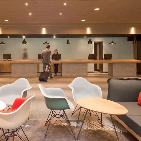 Ibis Centro Hotel 3*