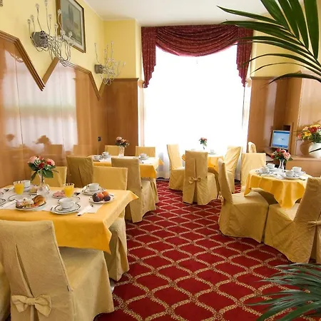 Cinque Giornate Hotell