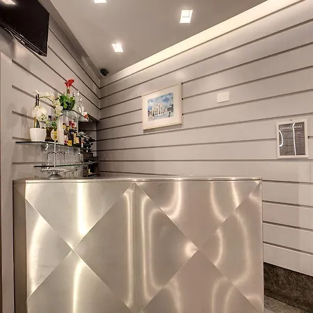 Rio Hotel