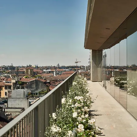 Viu Milan, A Member Of Design Szálloda 5*