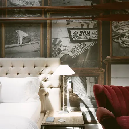 Aethos Hotel 4*