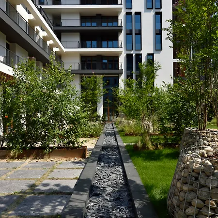 Verticale | Esperienze Hotel Milan