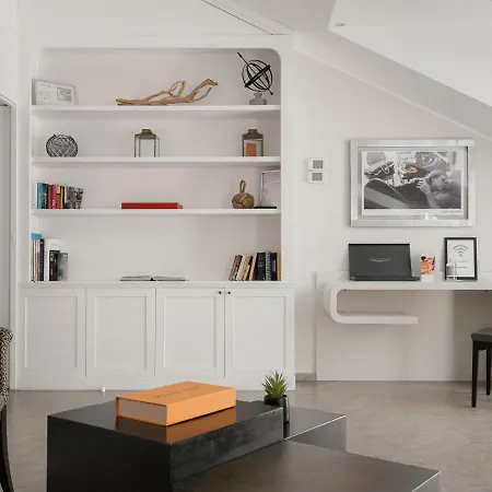 Apartmanhotel Montenapoleone Milánó