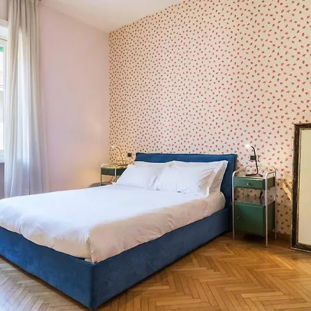 Colored And Spacious Flat Close To Navigli By Easylife Milan