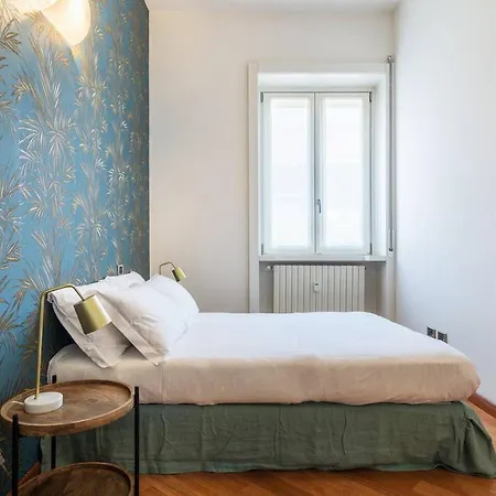 Colored And Spacious Flat Close To Navigli By Easylife Milan