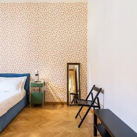 Apartment Colored And Spacious Flat Close To Navigli By Easylife Milan