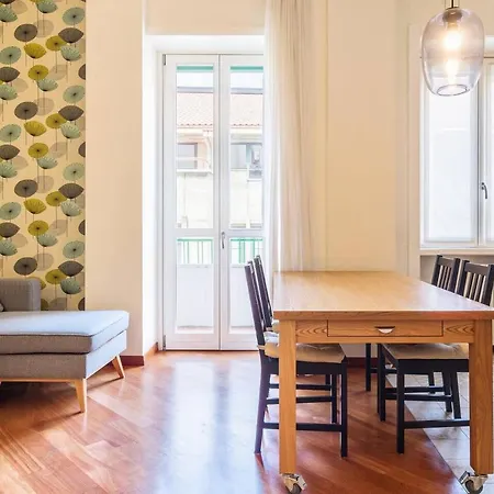 Colored And Spacious Flat Close To Navigli By Easylife Apartment Milan