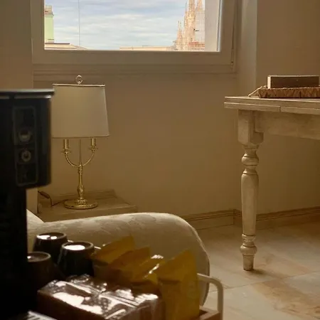 Fifty Eight Duomo View Milano