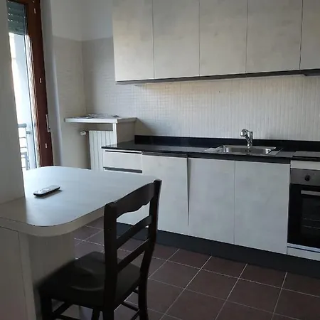 Apartment Milano Santa Giulia Business Apartment *
