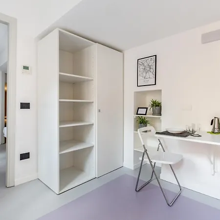 Central Studio Apts Milano-corso Magenta *