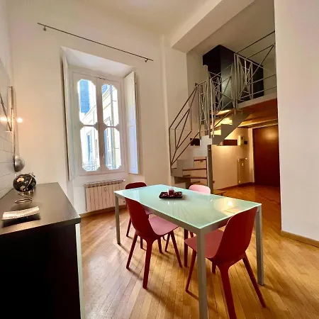 * * Luxury Bijoux In Brera - Centre Of * * דירה מילאנו