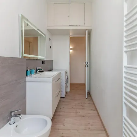 Apartment Bicocca Modern Flat Milan