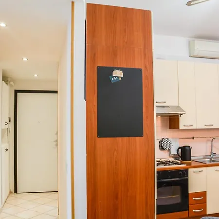 Mysa Properties - Spazioso Trilocale In Zona Forlanini-linate * Milan