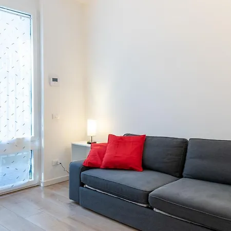 Appartement Centre - 10 Minutes To Duomo - Free Wifi E Netflix