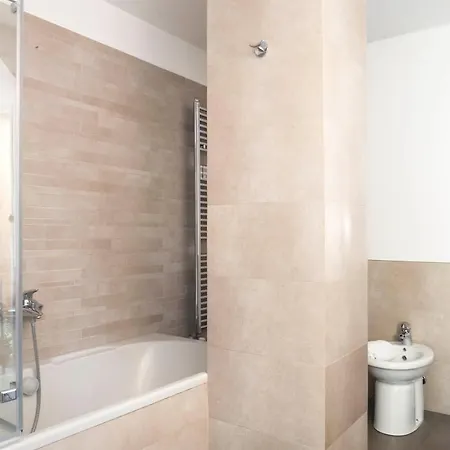 Διαμέρισμα Heart Duomo District *