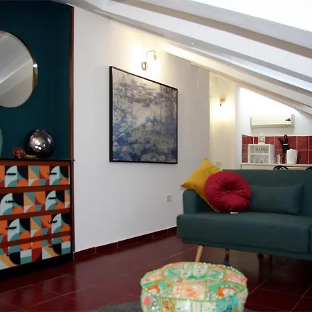 Mercanti Attic Version Apartment