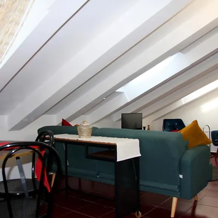 Mercanti Attic Version Apartment