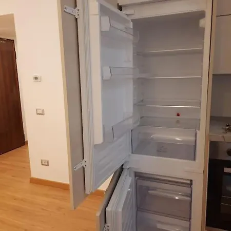 N&ghomesweethome Raffaelloelegante Ideale Affari Apartmán Milán