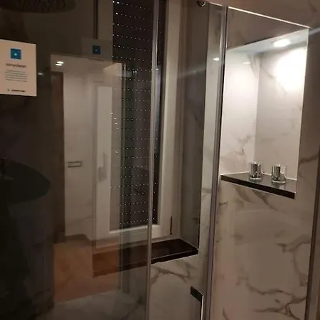 N&ghomesweethome Raffaelloelegante Ideale Affari