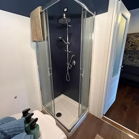 Appartamento Studi - Front Metro Lambrate *