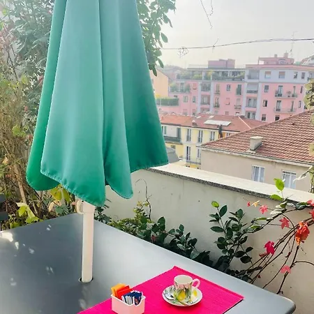Flowers Гостевой дом 3*