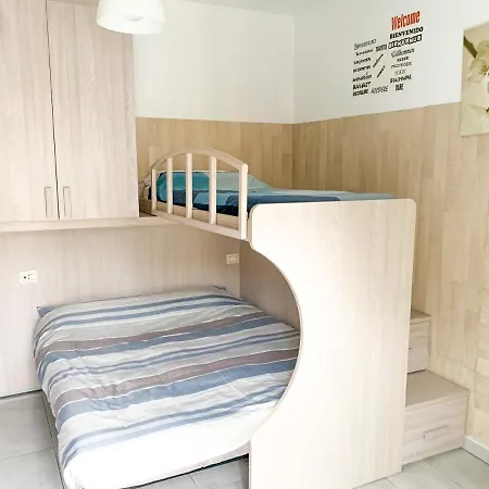 Shopping Street Apartment *