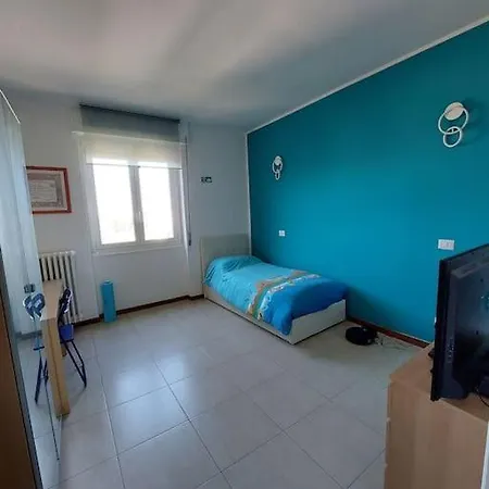 Color House - Bellissimo Panoramico In Zona Niguarda Appartement
