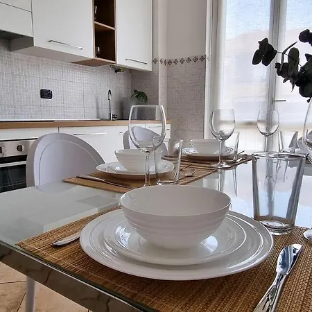 Magnolia Apartment- Fiera Milano-mico Milan