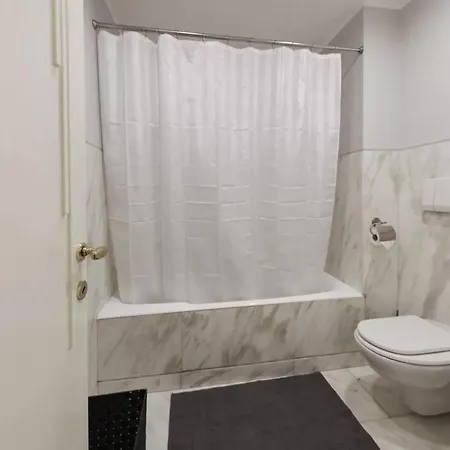 Italianway - Unione 8 Apartament *
