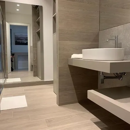 Apartmán New High Quality In The Center Of *