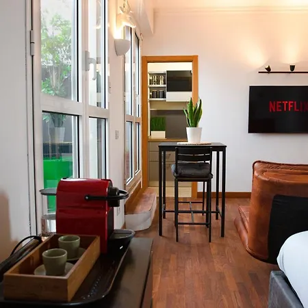 Apartment The Attic - Netflix