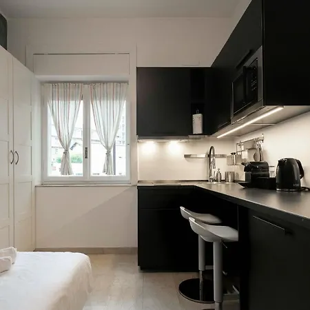 Апартаменты Luna Homes - In Corso Sempione Милан