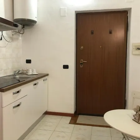 Apartment Mini Lambro