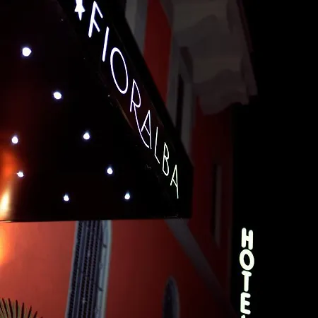 Fioralba Hotel 2*