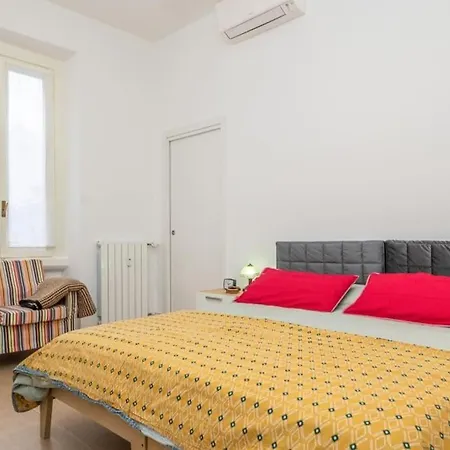 Apartman Liberty House, In Stile Retro! Milánó