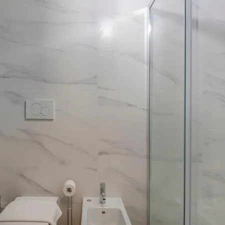 Apartment Luxury In Downtown - Curtatone 4 *