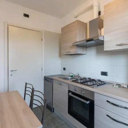 Splendida Terrazza Su Arcimboldi - Bicocca Apartamento *