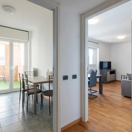 Splendida Terrazza Su Arcimboldi - Bicocca Apartamento