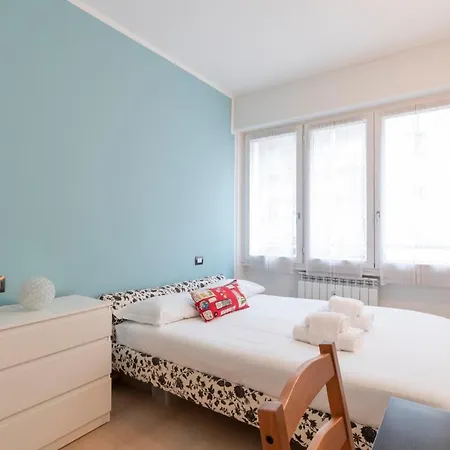 Apartmán Luxury Near Bocconi Zamenhof 7 *