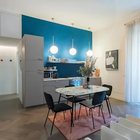Appartamento Renovated Flat Imbriani 8