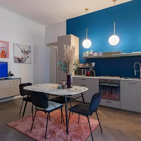 Renovated Flat Imbriani 8 Appartamento