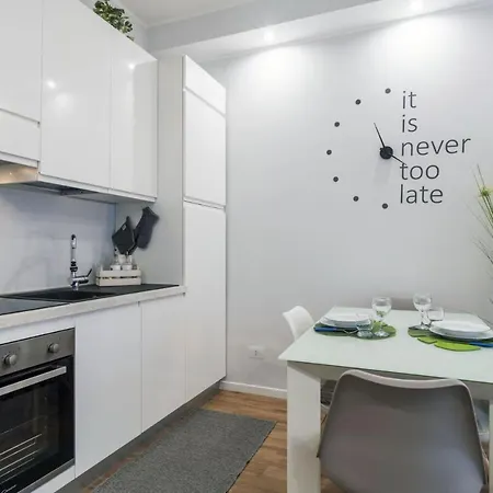Apartment Easylife: Modern Trilocale In Gioia-porta Nuova Milan