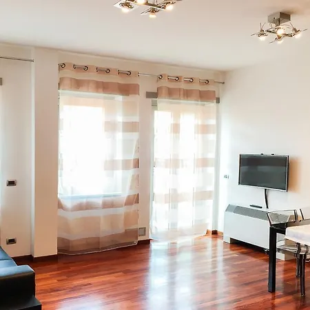 Style Homes Brera San Marco 29 Mediolan