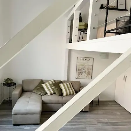 Aura Pacinotti Loft * מילאנו