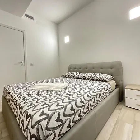 New In Central Apartment *